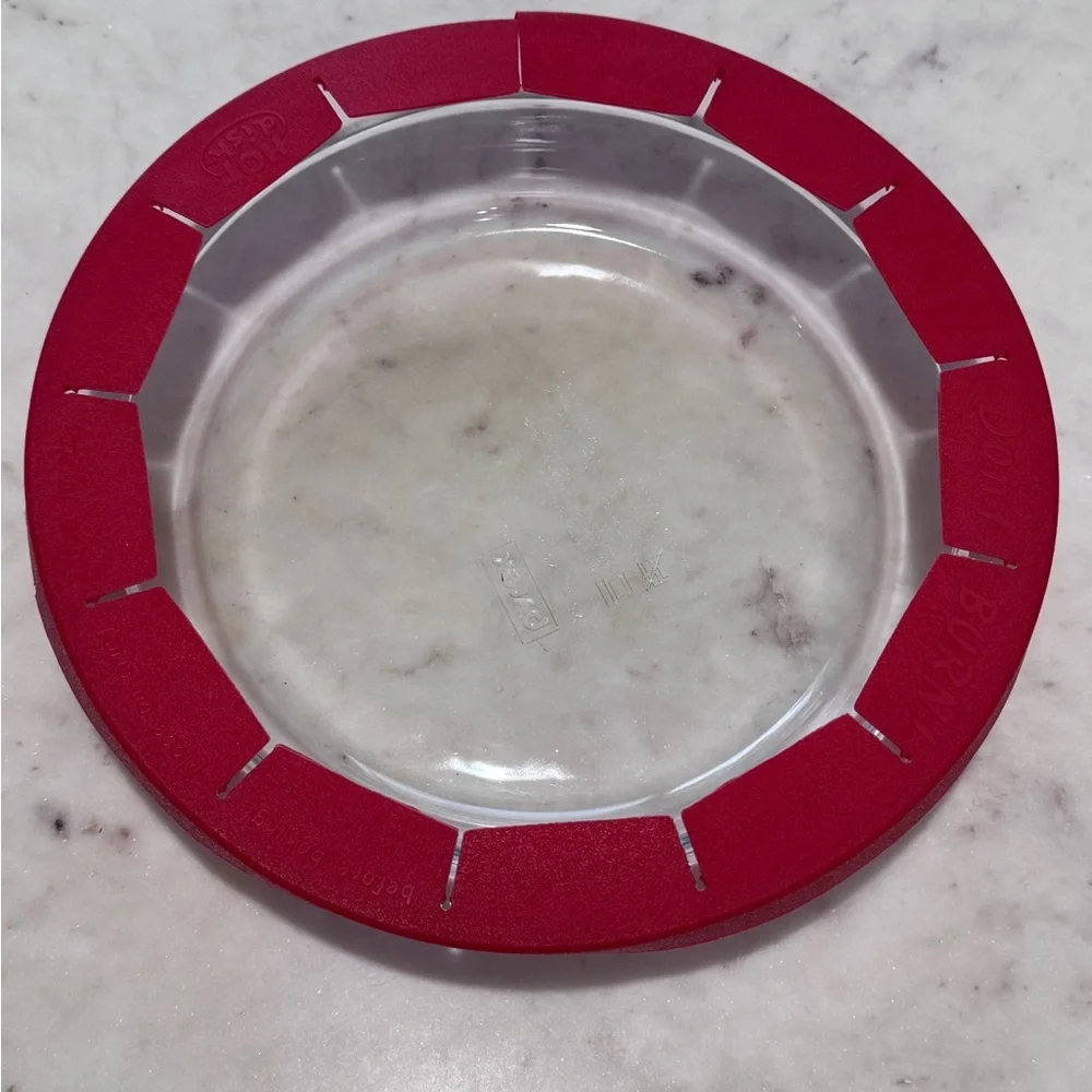 Adjustable Pie Crust Shield